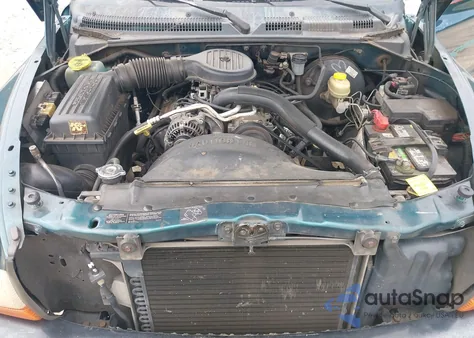 1998 Dodge Dakota Slt/Sport z USA, uszkodzony, nr VIN 1B7GL22X2WS715290